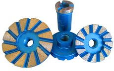 4817.M14 Schleifteller Turbo Ø 30, 55 oder 75 mm mit M14-Anschluss 4817.M14 Schleiftopf Turbo Ø 30, 55 oder 75 mm mit M14-Anschluss